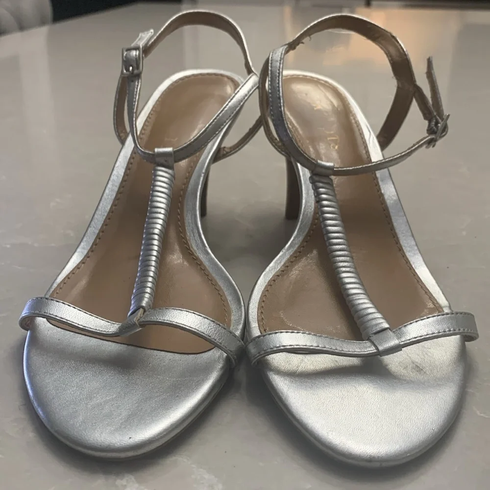 Talbots silver leather heels size 9